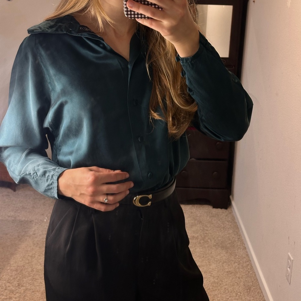 Ellen Tracy emerald green Silk Blouse